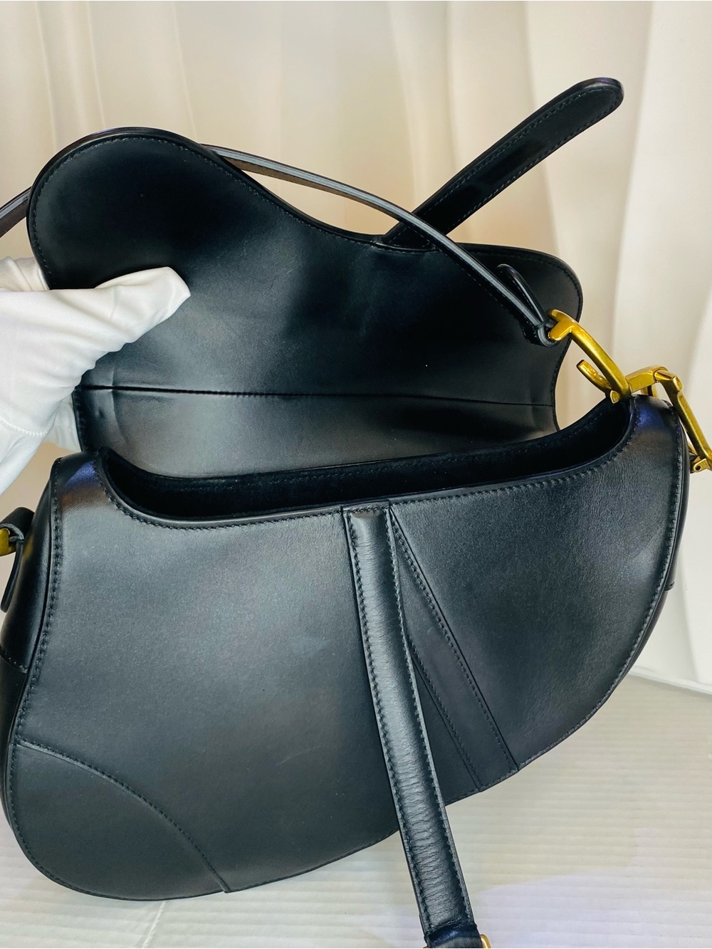 Dior Black Saddle Shoulder Bag with Gold 'D' Charm - Picture 9 of 13
